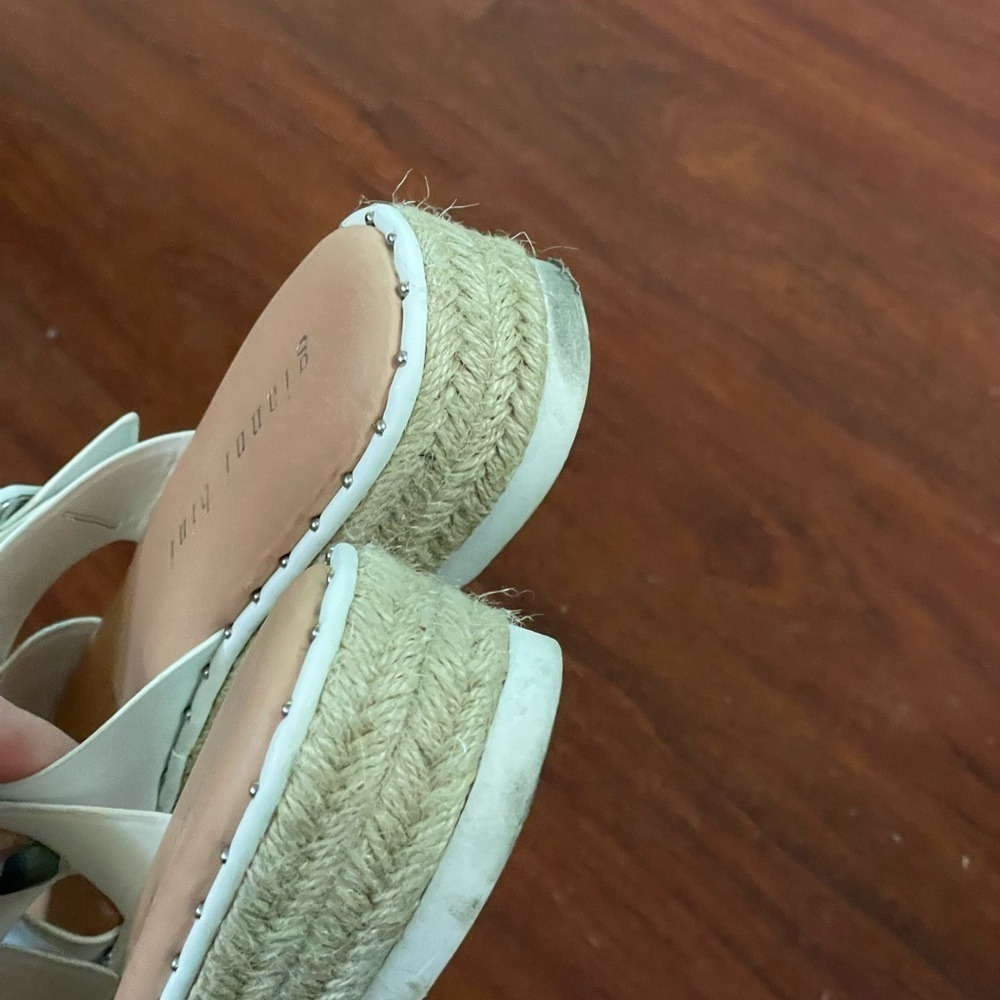 Gianni Bini White Sandals resort vacation preppy festival spring summer - Picture 9 of 14